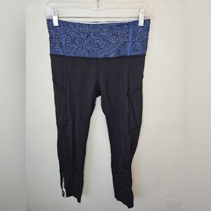 Lululemon Cropped Leggings  with Zippers. 
Blue/ Black. 
Size 6.